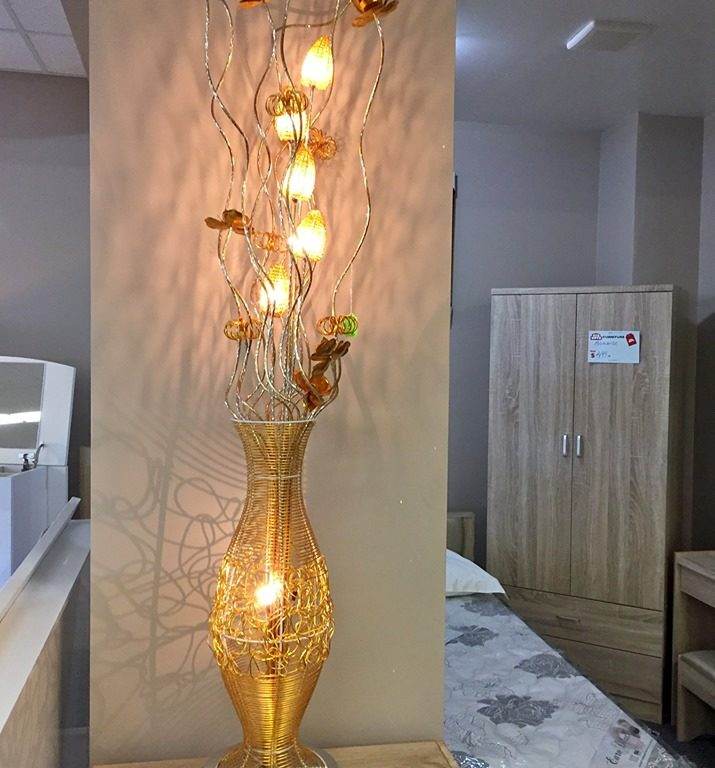 DECORATIVE LAMP WITH 7 LIGHTS